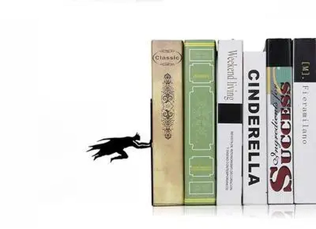 20Cm Superhero Bookend Figurines Metal Bookshelf Decor Desktop Ornament Office Desktop Accessories Bookshelf Home Decoration
