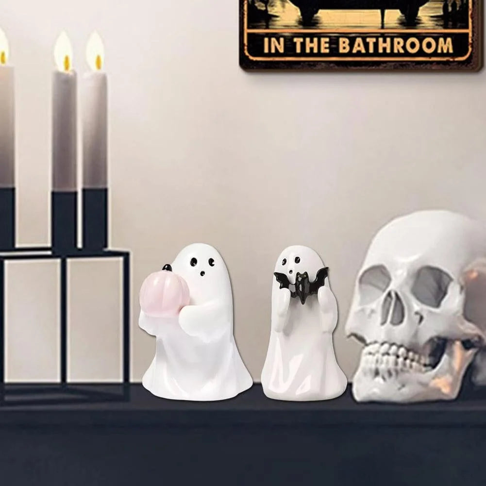 Ghost Hold Pumpkin Figurines,Halloween Ghost Decorations Figurine,Cute Ghost with Bat Spooky Statue,Halloween Ghost Ornaments,Spooky Ghost Sculpture Gift for Halloween Office Kitchen Decor